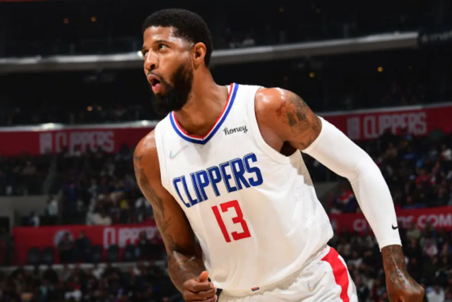 NBA季后赛生死战，爱德华兹0.1秒三分绝杀，森林狼淘汰掘金首进西决